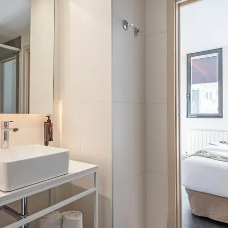 Bcn Montjuic Apartment *